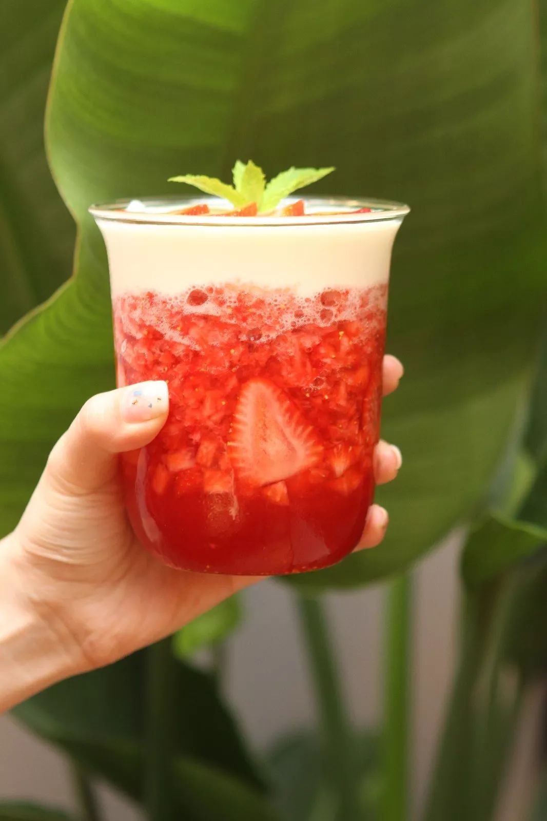 港丽杭大店开卖蛋糕了!精致的裱花蛋糕,秒杀连锁的奶酪茶……没想到你是这样的港丽