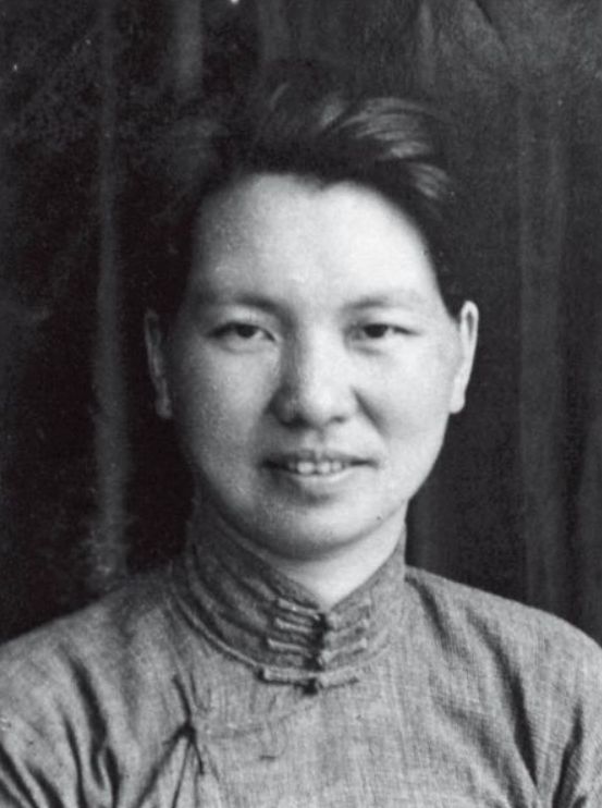 他是我*党**打入敌人内部的“一号人物”，然而却不为人知……