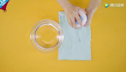 风油精喷在衣服上会怎么样,风油精滴到衣服上会怎么样