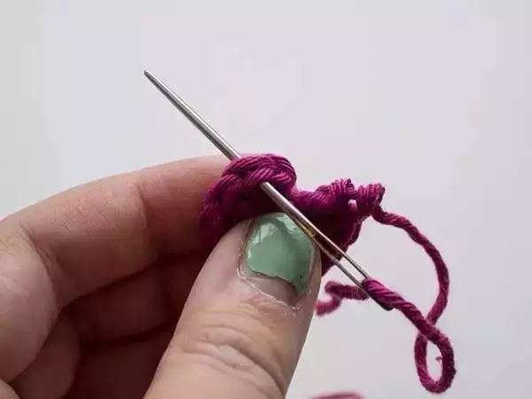 毛线纽扣的编织方法,漂亮又简单教你做毛线纽扣