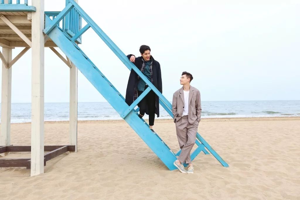 男模摆拍动作大全夏装,男模摆拍动作大全