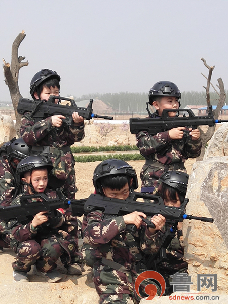 齐鲁少年军校军事夏令营,鲁网德州小记者