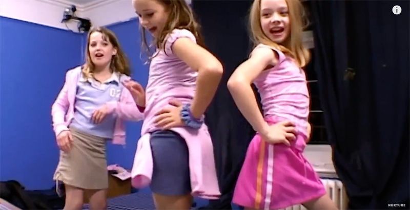 没有大人只有孩子一起住,没大人管的小孩