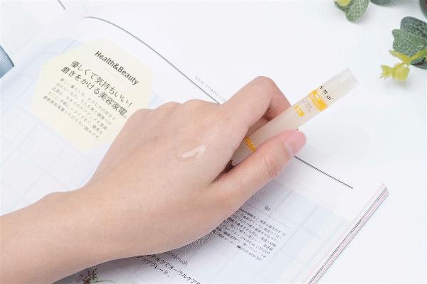 44岁的她竟睡服半个娱乐圈，被亿万直男跪舔！遭小S妒忌十年：凭什么