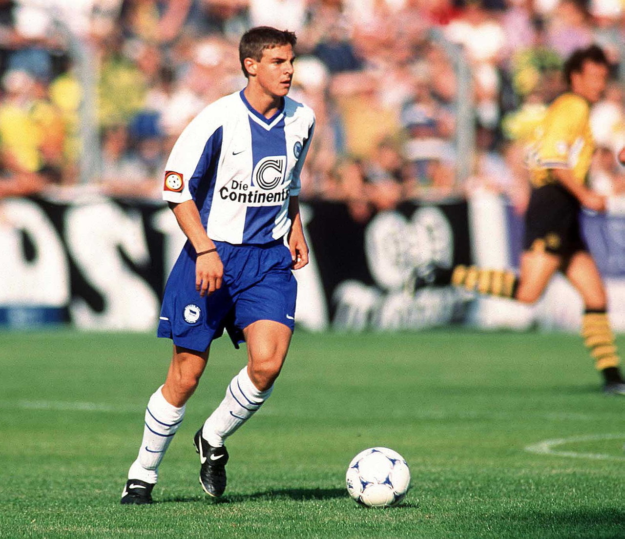 世界足坛弃儿代斯勒,代斯勒足球天才