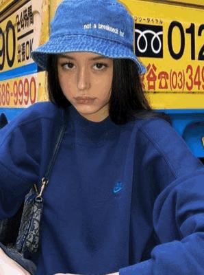 vlogger头戴装备,vlog日常今年出门必戴帽子