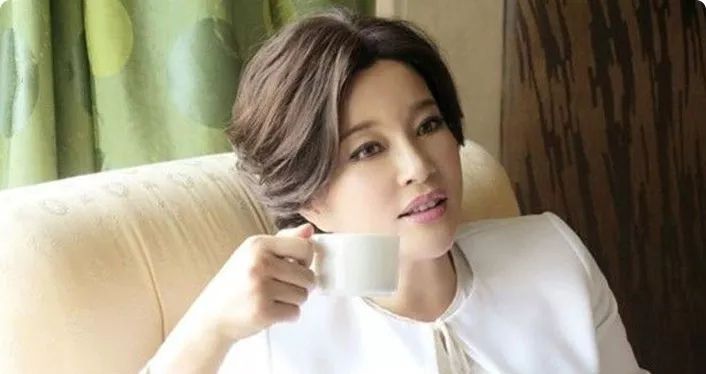 刘晓庆监狱生活揭秘,刘晓庆在秦城监狱度过多少天