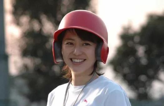 她是日本国民女神却被说变大妈只是因为体重的关系吗？