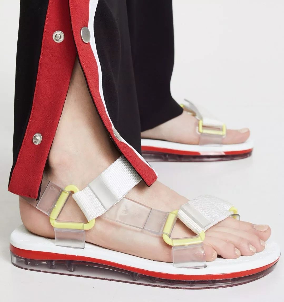 梅雨天的南方姑娘,梅雨天南方人的生活