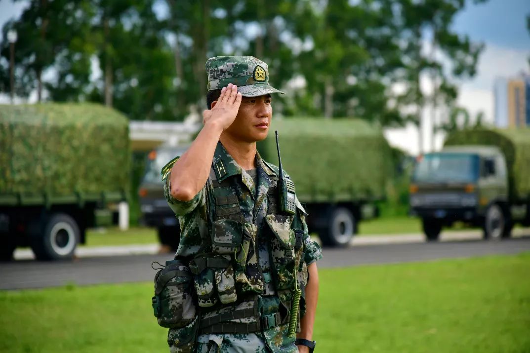 这个营长，真牛！