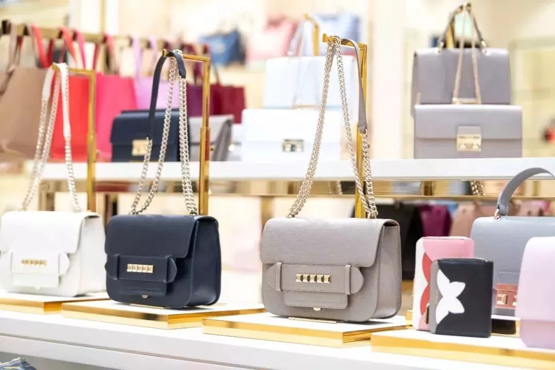 耐克，匡威低至4折再享折上折！人气品牌第二件折上5折！年中大促，嗨购10天，来杉井随便买