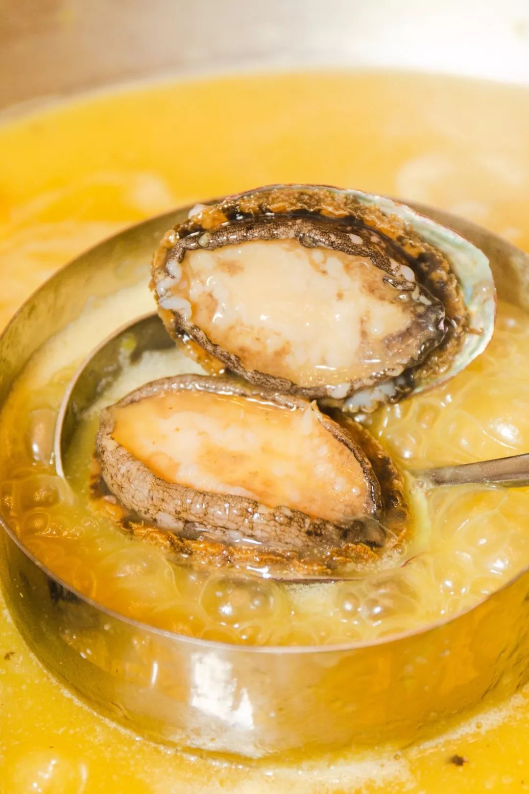 100多就能吃一顿港式打边炉,人均100让你吃个够的海鲜自助餐