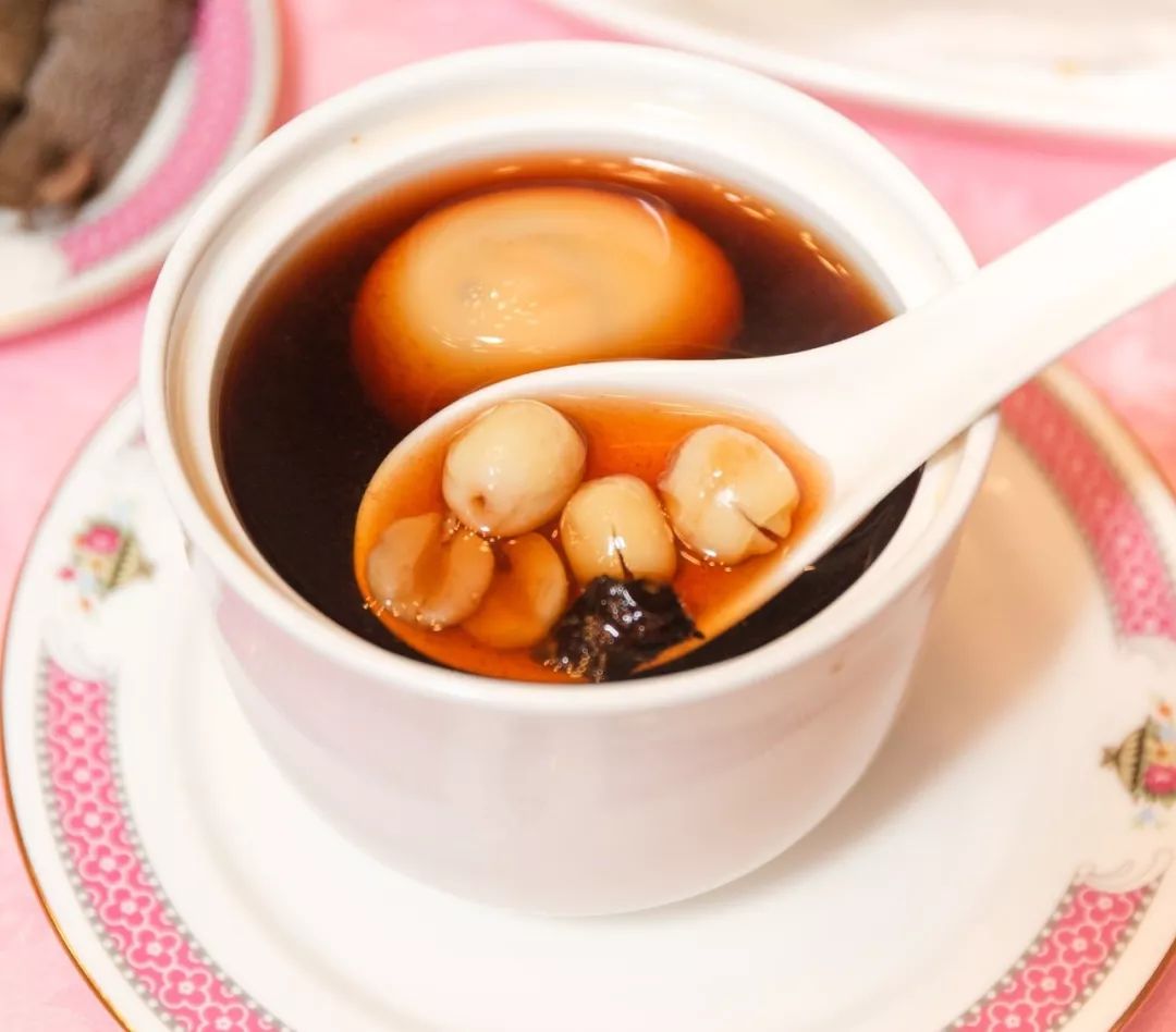 100多就能吃一顿港式打边炉,人均100让你吃个够的海鲜自助餐