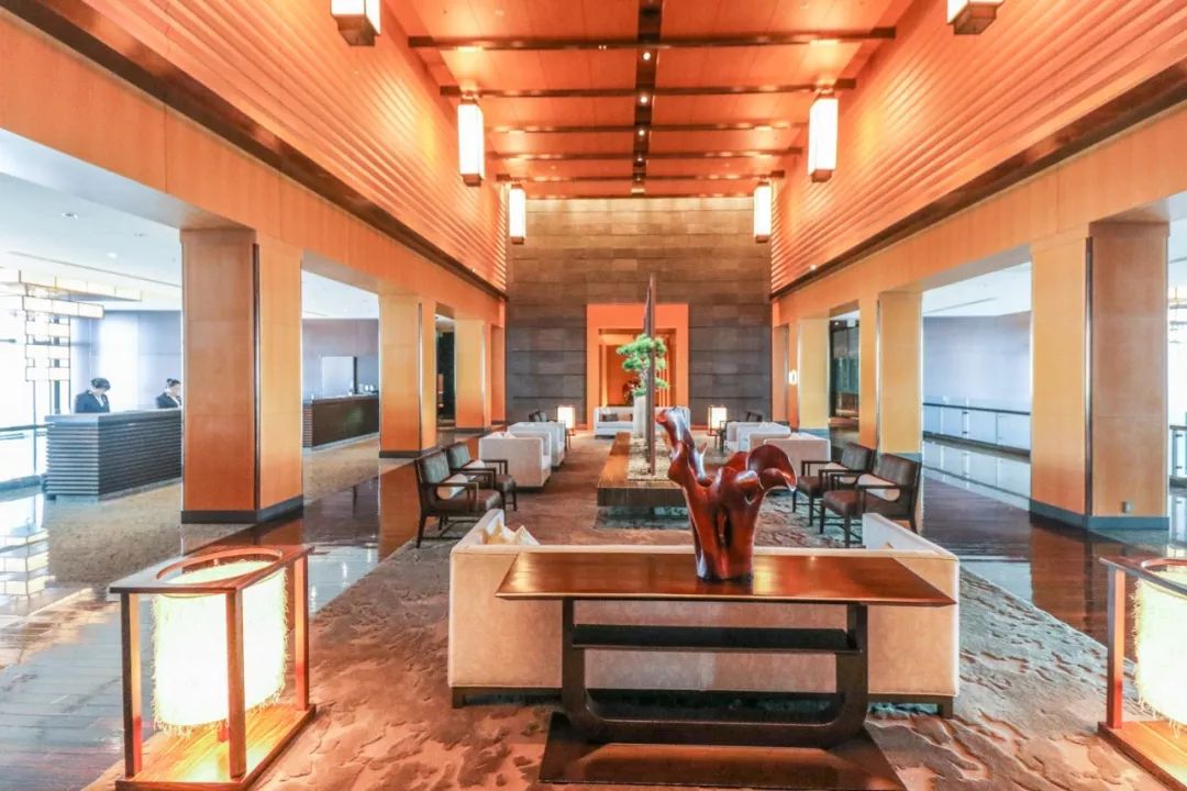 探店文华酒店,东京文华东方酒店大堂