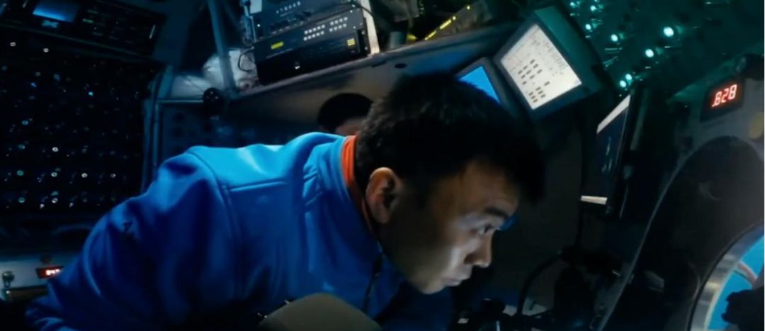 今天，为中国*产党共**打个广告