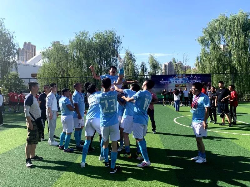 全市足球比赛开赛,上海法院足球比赛