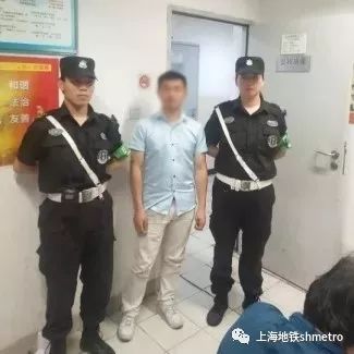 严打黑车黄牛严查违停,清理整治违法小广告