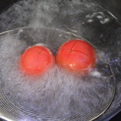 番茄浓汤虾滑饭,冬日番茄虾滑煲