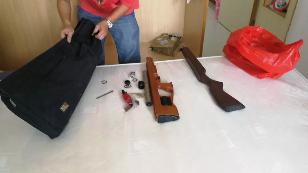 “有母鸡!还要鸡蛋不?”这竟是非法买卖时的交流术语