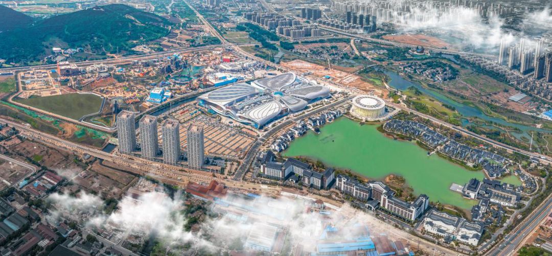 奇积乐园工程队发生巨大冲突 (奇积乐园第一集)