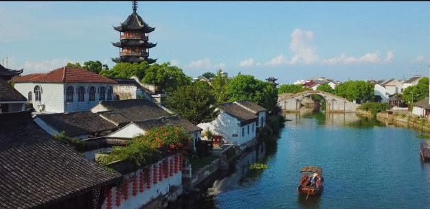 苏州吴江遛娃胜地，住古镇环绕的万丽酒店，畅玩万平“小三亚”沙滩