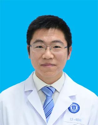 孩子手骨折如何提醒大家注意,小朋友骨折的预防