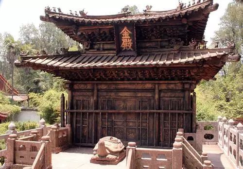 昆明金殿风景区历史,昆明金殿风景区古建筑之美