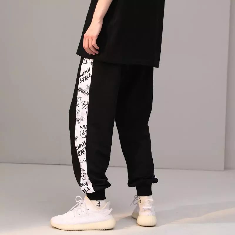 AJ1禁止转卖2.0、AJ4黑红！还有AJ11Low蓝蛇和宝可梦拖鞋