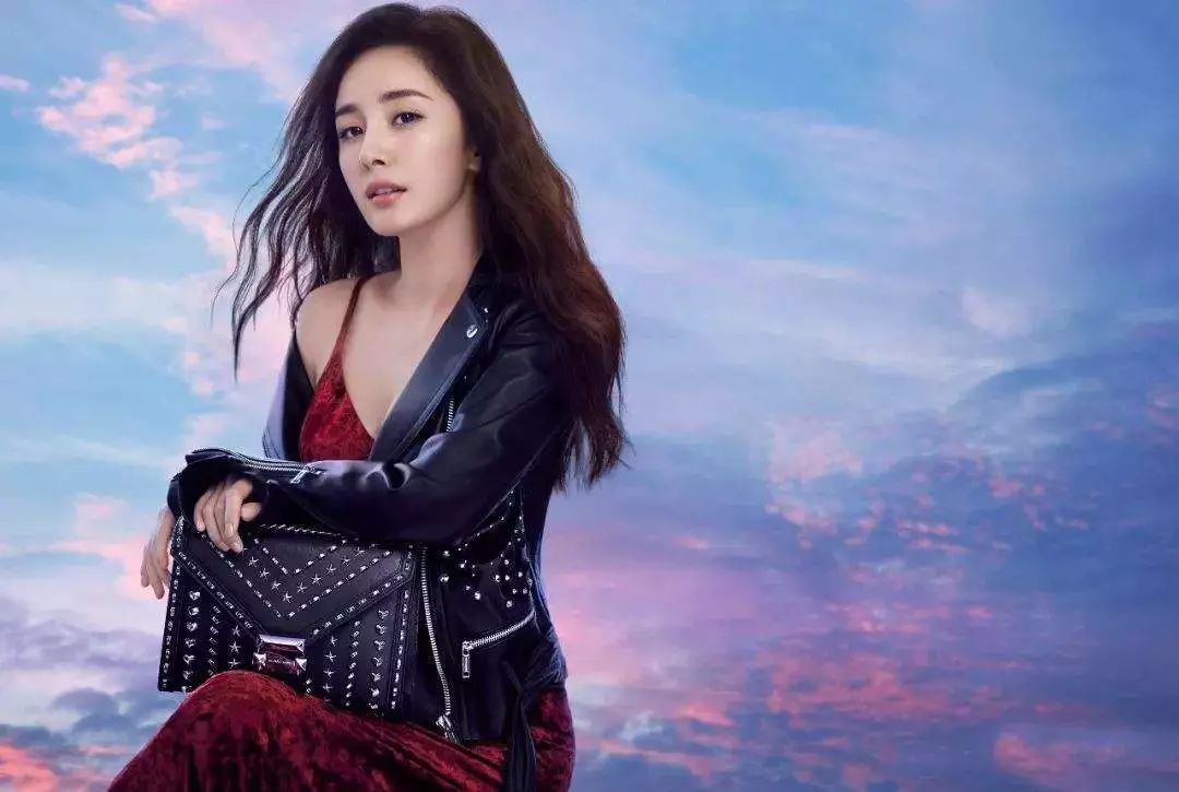 流量明星人手一个大牌代言究竟谁的最有含金量？