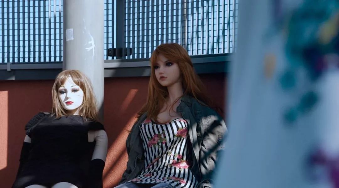 人类有可能和机器人结婚吗,将来人类会跟机器人结婚么