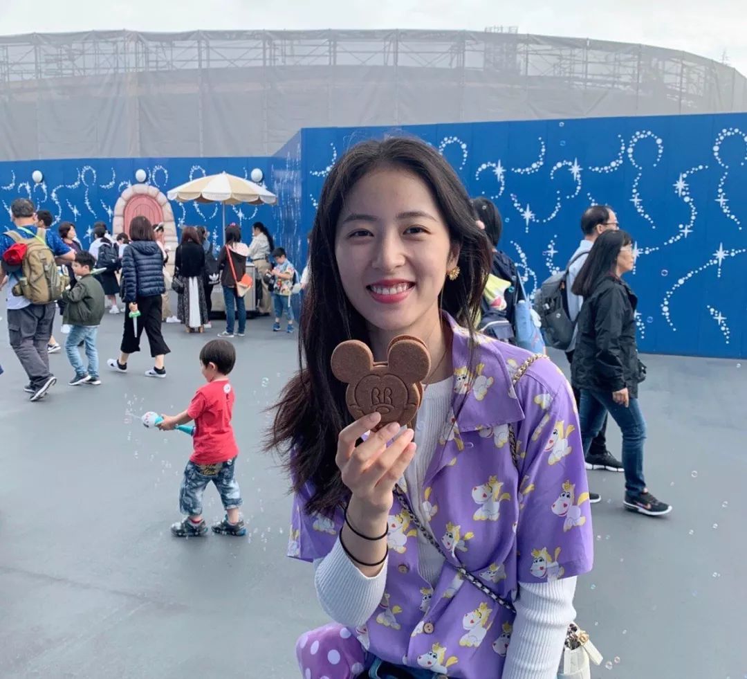 欧阳娜娜jennie撞衫番茄面,jennie和欧阳娜娜撞衫的衣服