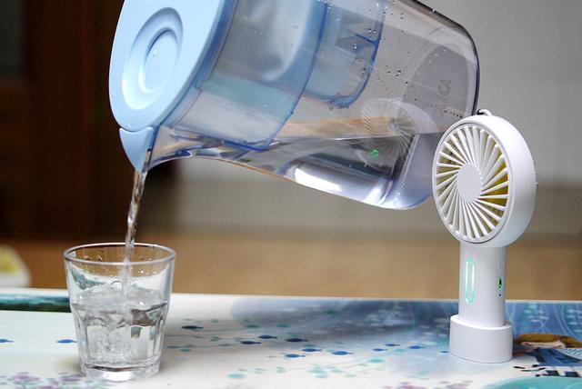 烧水壶直接连接净水器,无需插电净水器一体机