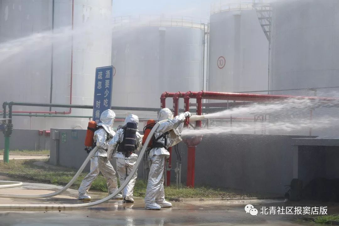 “汽油罐冒烟、半吨油品泄漏……”窦店上演应急演练，专家给好评