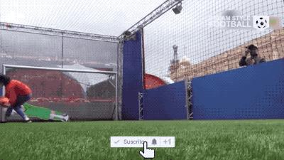 惨！他就一个人，梅西内马尔库里组团打boss遭团灭