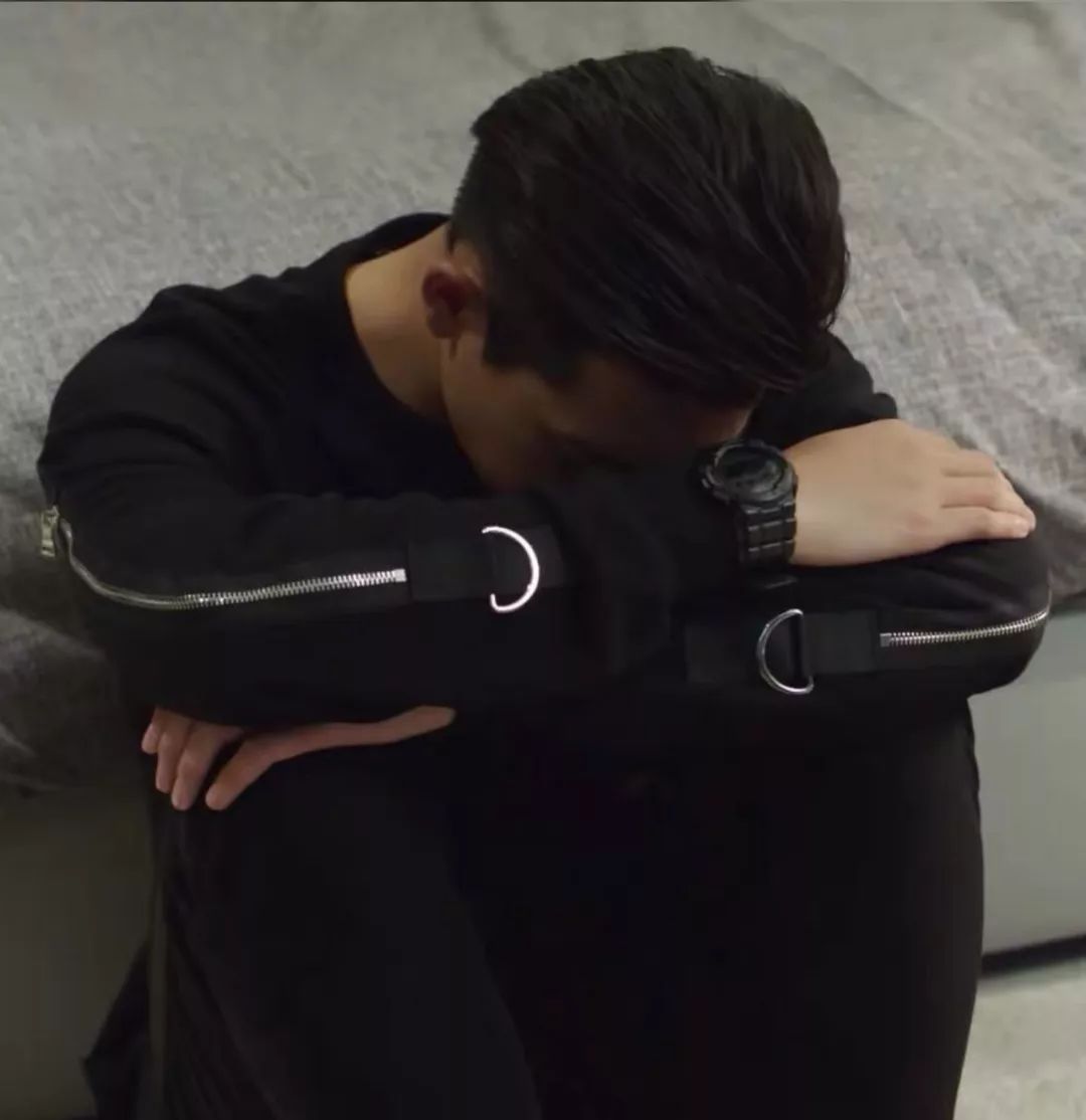 花钱减压|不在微博上买房都追不上现男友的预告了,韩商言你太上头