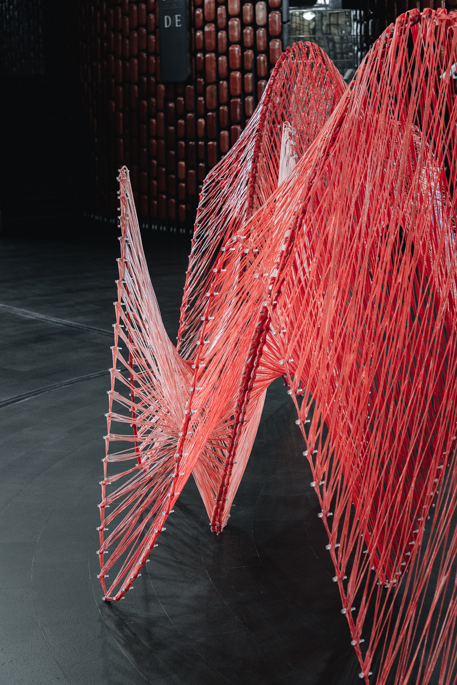 WutopiaLab俞挺工作室丨RedLaLaLand艺术装置