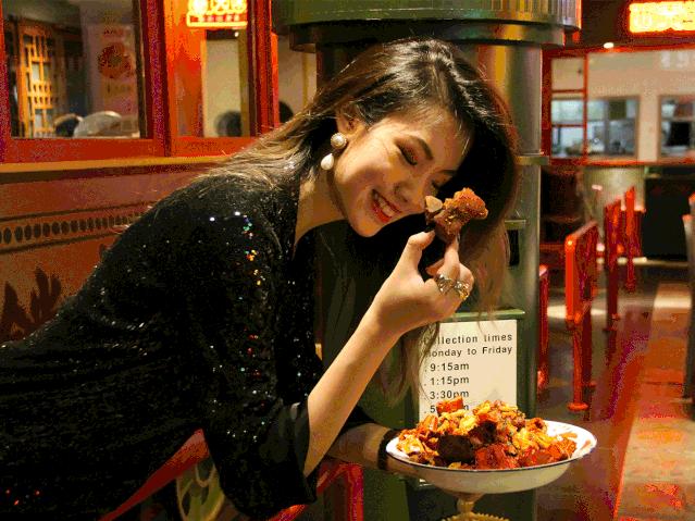 5.8折!99年开的「不夜城餐厅」,90%老上海人都吃过の档口变潮了…