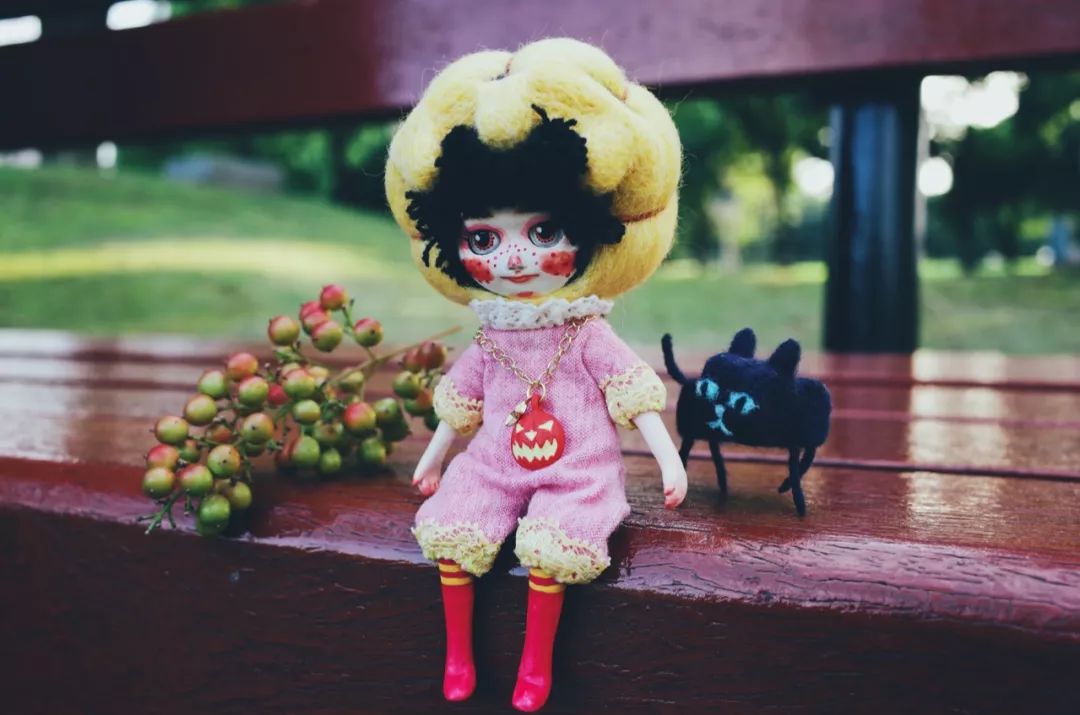 她把幻想做成超萌玩偶！教你创作属于自己的爱心手作「免费公开课●大大微讲堂」