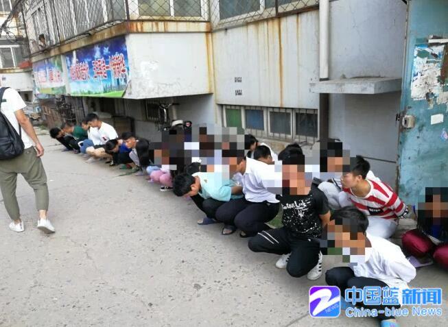 女子刷短视频找到丢失多年的弟弟,女子刷短视频认出失踪6年弟弟