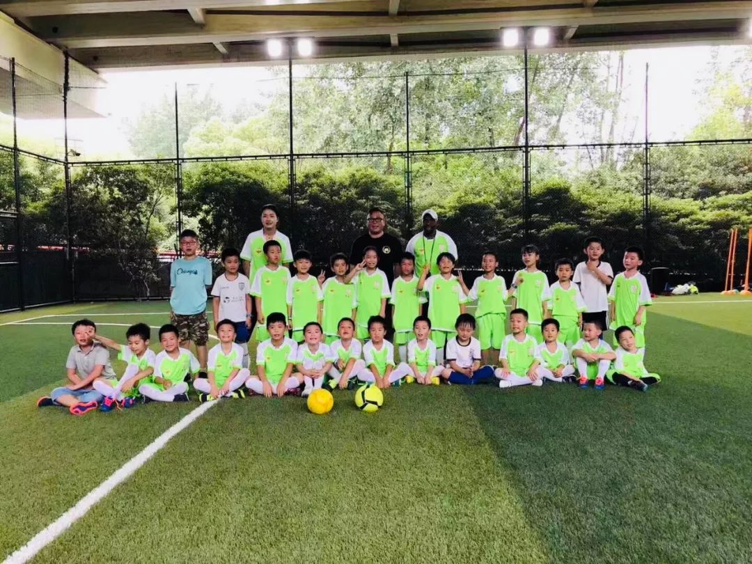 长宁足球集训,长宁区足球培训班