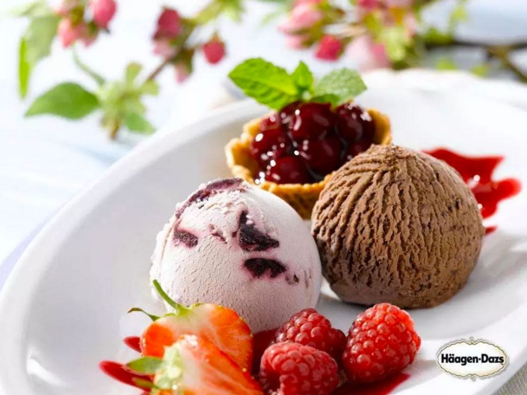 鍝堟牴杈炬柉2021澶忓鏂板搧,鍝堟牴杈炬柉588鍏冪簿鑻辩増绀肩洅