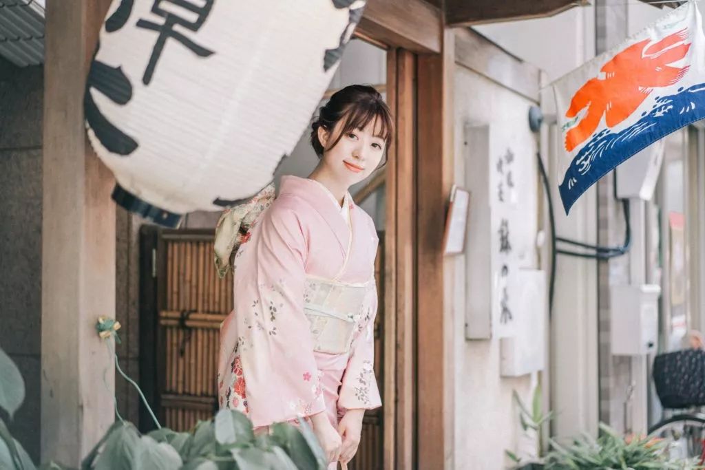 在日本东京体验穿和服需要多少钱,在日本想穿和服