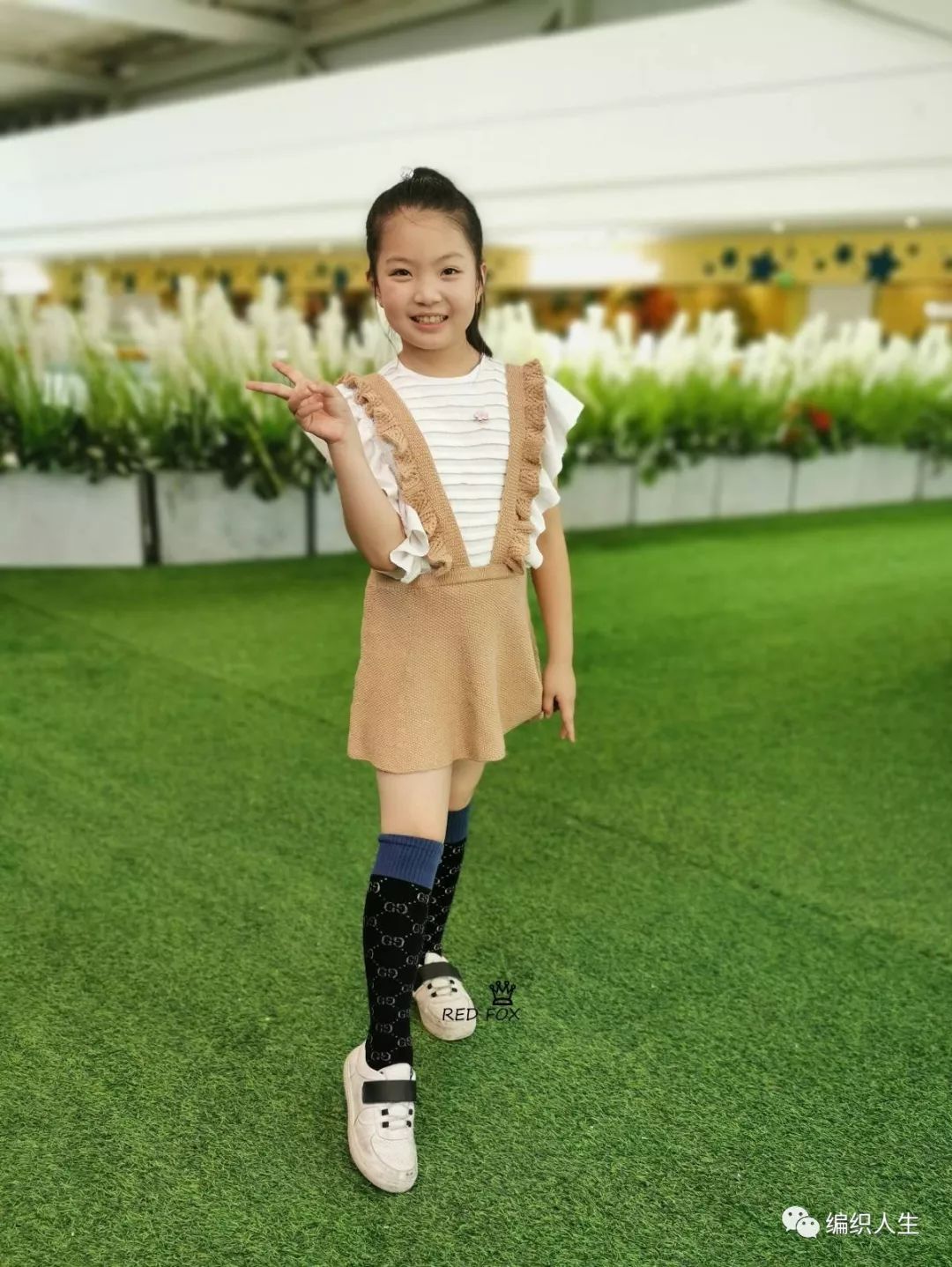 酸奶爱编织荷叶边连衣裙教程视频,荷叶边儿童小裙衫编织教程