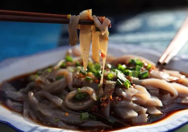 涓芥睙鐑噳绮夊摢瀹舵渶濂藉悆,涓芥睙甯傚尯瀹佽挆鍑夌矇鎺ㄨ崘