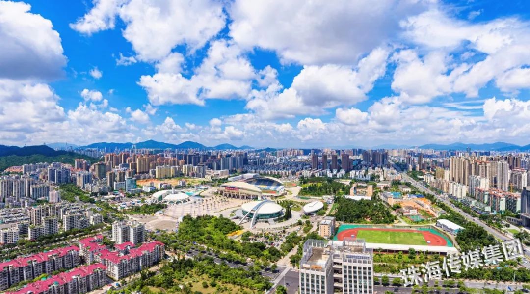 东方体育中心室外游泳池开放了吗,体育中心游泳馆开放时间