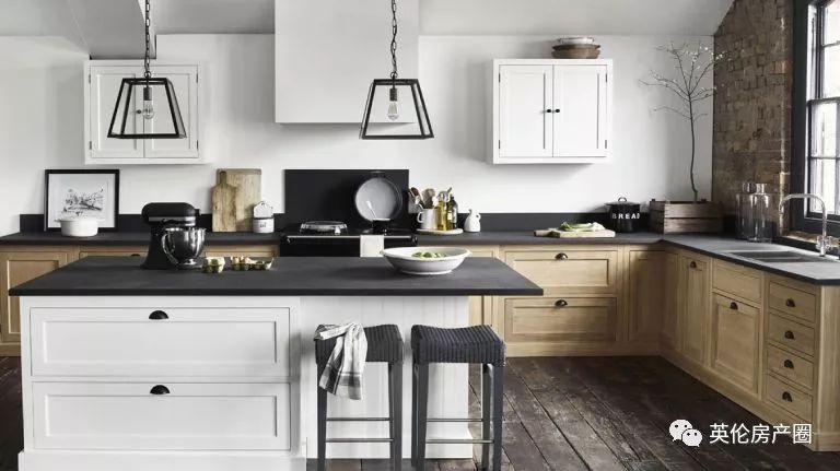 几经寻觅，她终于住进了180度绝版湖景房，但却秒后悔，只因没有做好这件事