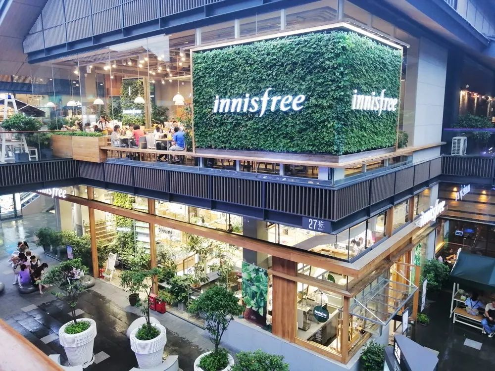 郑州二七广场对比成都,西安郑州同为新一线城市