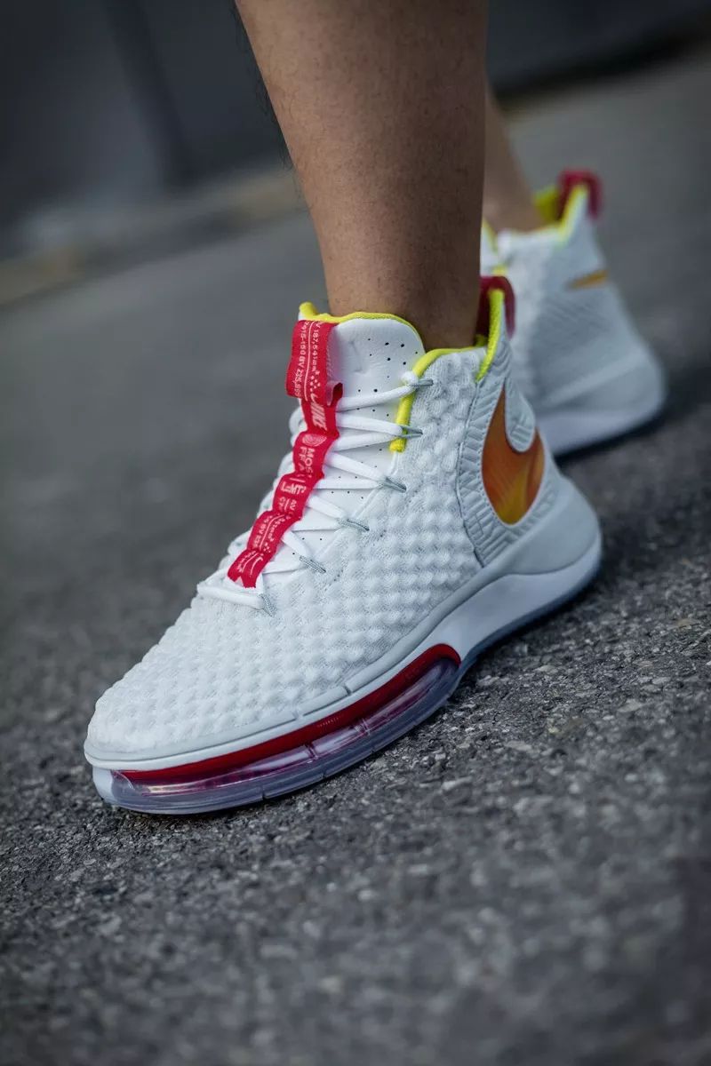 nike超大气垫黑色,nike高颜值气垫推荐