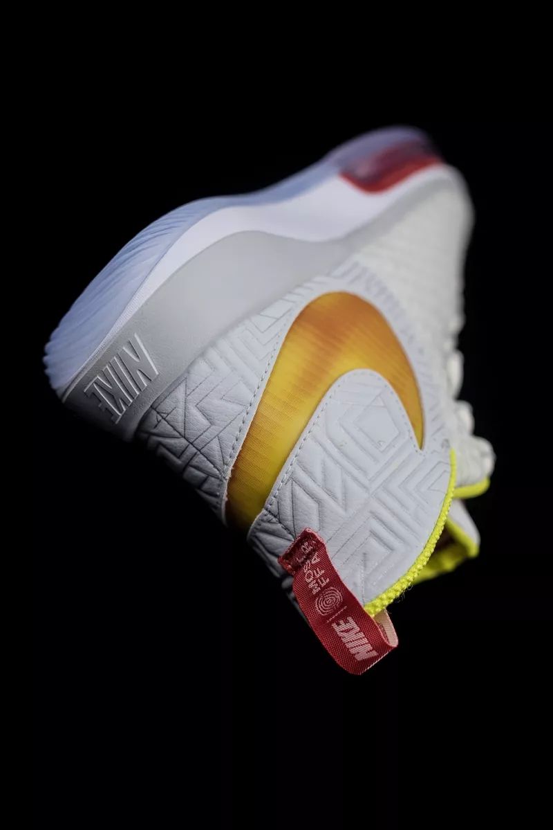 nike超大气垫黑色,nike高颜值气垫推荐