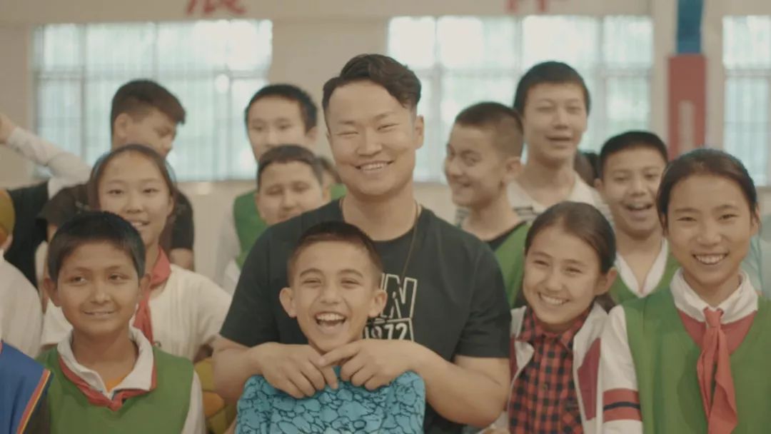 白岩松对体育运动的评价,白岩松对体育课的看法